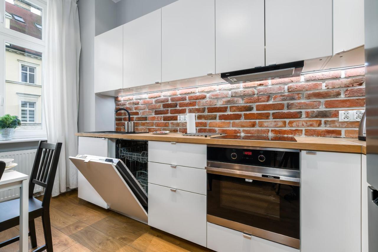 Old Town Garbary By Renters Apartment *