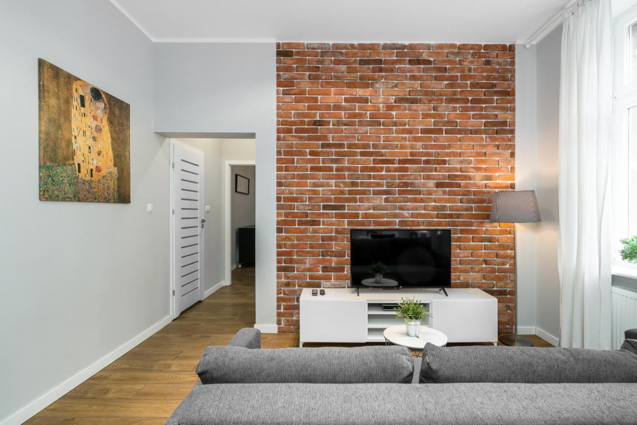 Old Town Garbary By Renters Posen