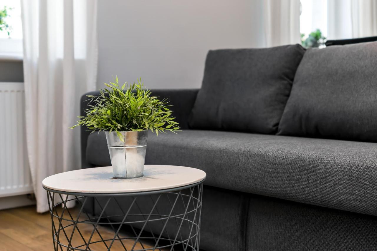 Old Town Garbary By Renters Apartment *